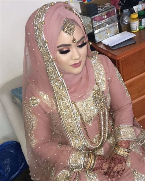 Pin By Shaadi Inspiration On Hijab Brides Bridal Hijab Hijabi Brides