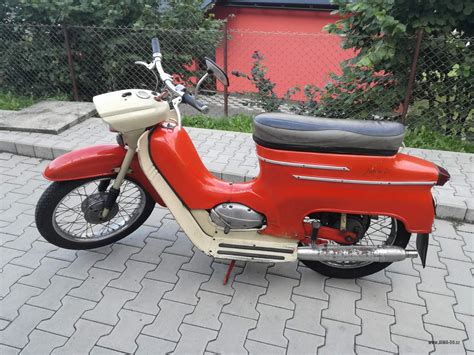 Monografie Jawa 20 Pionýr Z Roku 1969 Jawa 50 Pionýr