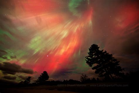 Spectacular Northern Lights Display Leaves Skywatchers Spellbound Space