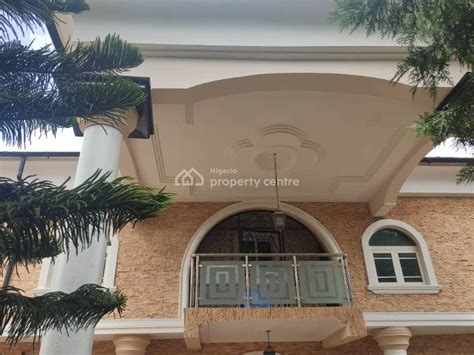 For Sale 6 Bedroom Duplex With 2 Units Of 3 Bedroom And 4 Nos Of Rooms