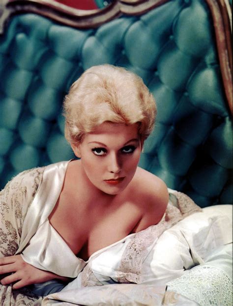 Kim Novak Classic Actresses Female Actresses Beautiful Actresses