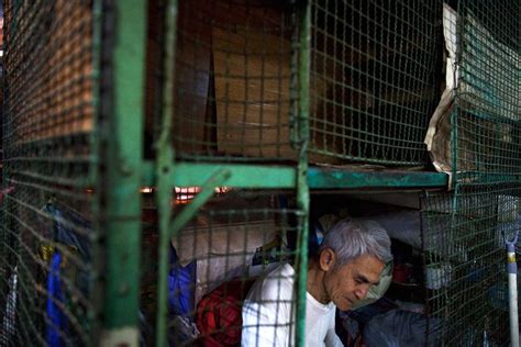 Cage Homes: 21 Grim Photos Of Hong Kong's Housing Crisis