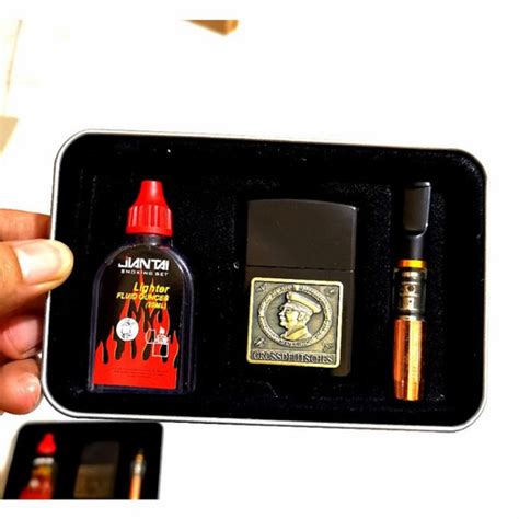 Jual Korek Api Model Zippo Set Minyak Pipa Rokok Motif Embos Timbul