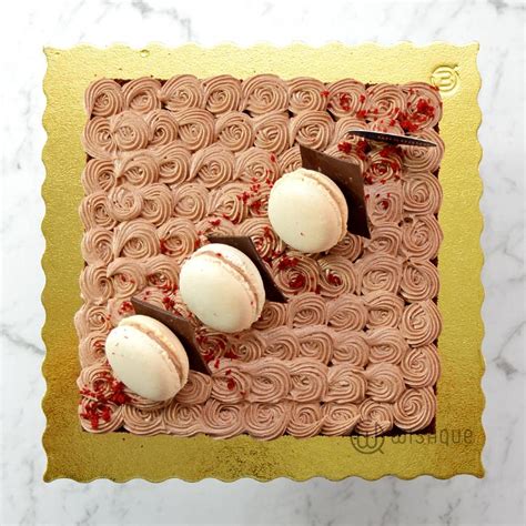 Caramel Buttercream Naked Chocolate Cake Wishque Cakes Wishque