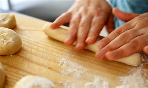 Bread Rolls recipe - Maangchi.com