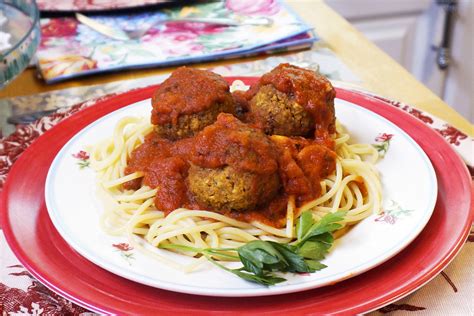 Spaghetti And Vegan Meatballs Jazzy Vegetarian Vegan And Delicious