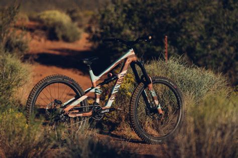 Video Warm Up For Red Bull Rampage With Thomas Genon Bikerumor