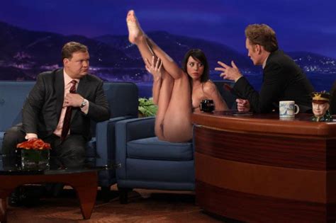 Post 1727656 Aubrey Plaza Conan O Brien Fakes The Tonight Show