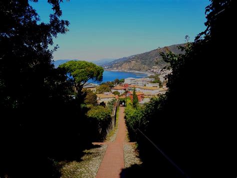 Manara Punta E Punta Moneglia Da Sestri Levante Traversata A