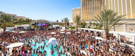 Las Vegas Pool Party Dayclub Opening Dates 2019 Discotech The 1 Nightlife App