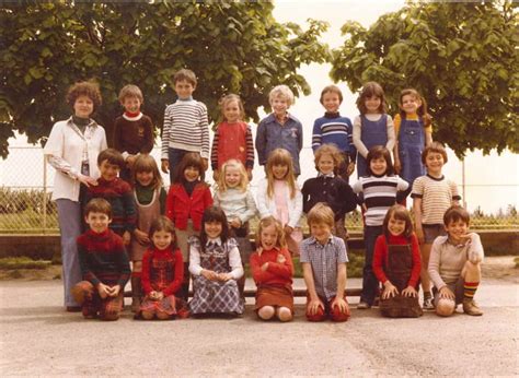 Photo De Classe Cp De 1973 Ecole Normandie Niemen Copains Davant