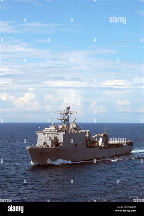 The Amphibious Dock Landing Ship Uss Carter Hall Lsd 50 High Resolution