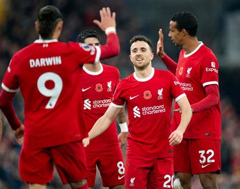 Salah Double Leads Liverpool To Comfortable 3 0 Win Vs Brentford Efe