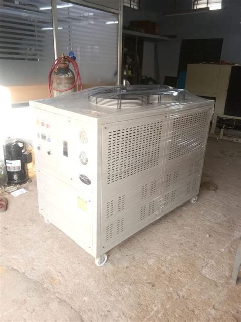 Three Phase 5 Star 5tr Air Cooled Chiller 28 Kw At Rs 160000 In Coimbatore Id 22016100097