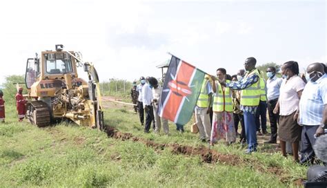 Kenya Begins Construction Of 630 Km High Speed Fibre Optic Cable Cce