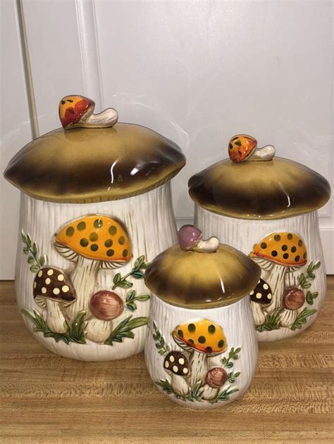 Vintage Ceramic Merry Mushroom Set Of 3 Canisters Sears And Co 1978