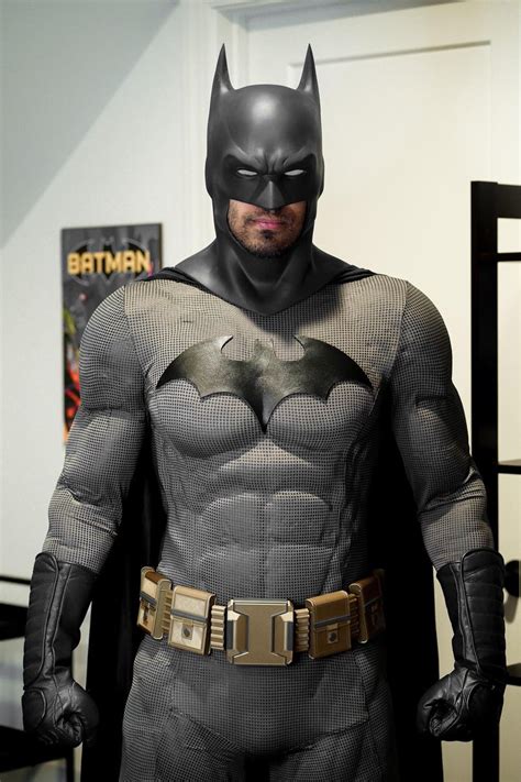 Kevros On Twitter Achei Um Cosplay Do Batman Na Internet E Decidir