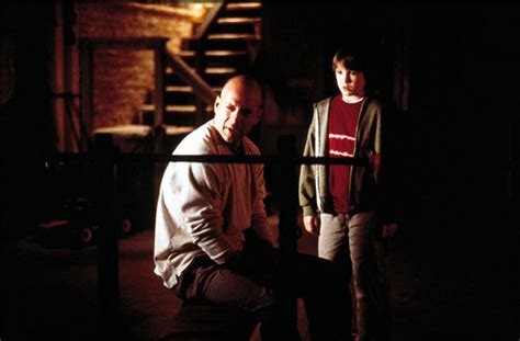 Неуязвимый (2000) — Фильм.ру