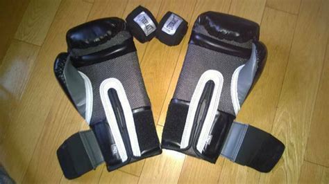 Everlast Evershield 12 Oz And 16 Oz Boxing Gloves Black Exercise
