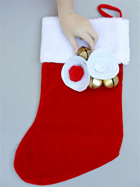 Ideas To Decorate A Christmas Stocking Decoomo