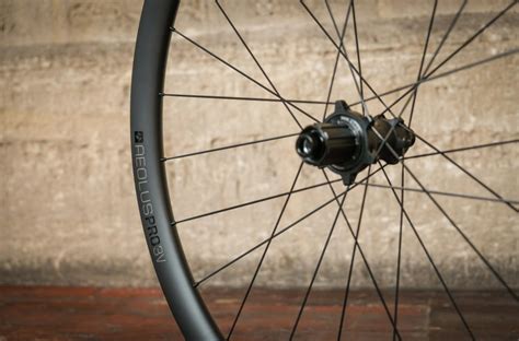 First Look Bontrager Aeolus Pro 3v Disc Gravel Wheelset Off Roadcc