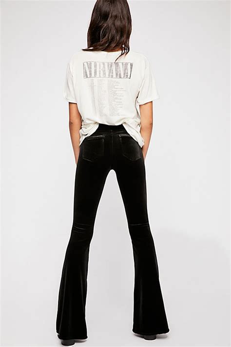 Slide View 2 Blank NYC Velvet Pull On Flare Pants Velvet Flare Pants