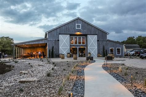 The Barn At Swallows Eve Reception Venues Fredericksburg Tx