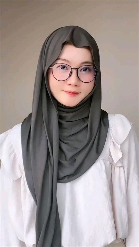 Tutorial Styling Pashmina Pakai Kacamata Gaya Hijab Gaya Jilbab Gaya