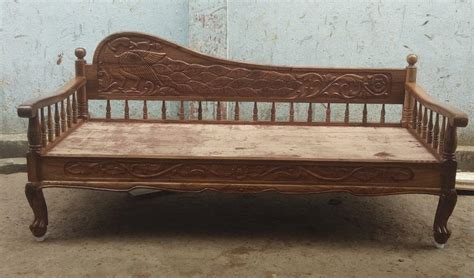 3 Seater Polished Sheesham Wood Diwan At Rs 18000 In Bhimavaram ID