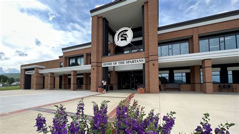 Photos Community Gets A First Look At Salem High School Upgrades