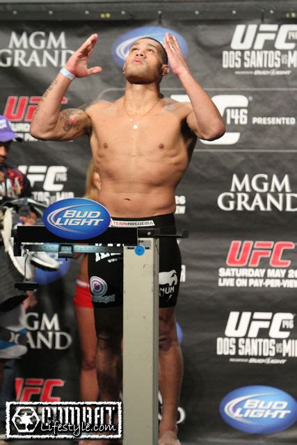 Ufc 146 Weigh In Photos Gallery For Dos Santos Vs Mir In Las Vegas