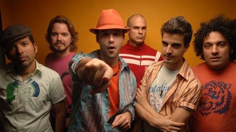 Los amigos invisibles lanzan nuevo video clip de su tema Aquí nadie