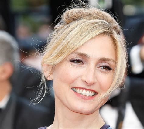 Julie Gayet A également Eu Des Déboires Avec Un Producteur Si Tu