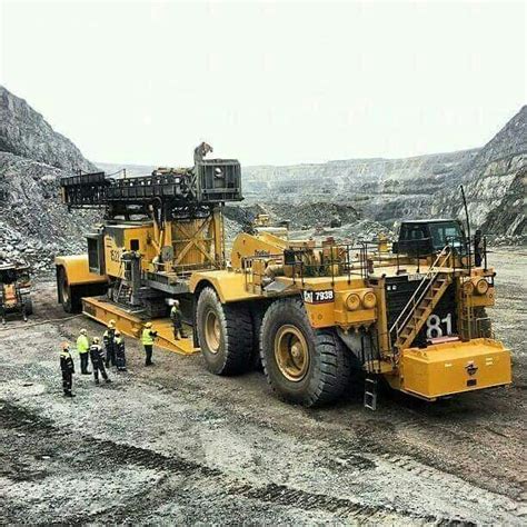 649 best Mining images on Pinterest | Heavy equipment, Mining equipment ...