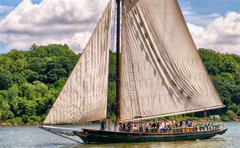 Hudson River Sloop Clearwater At Cbmm This July Talbot Spy