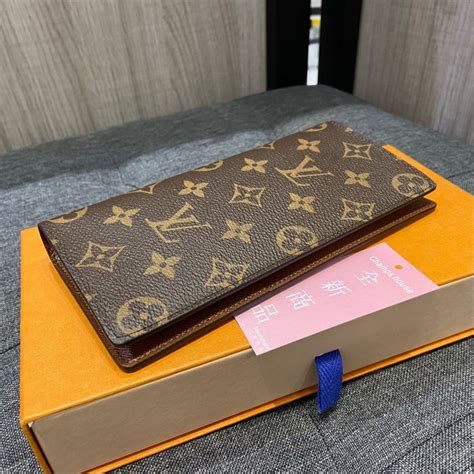 ⭐️ 香榭屋精品店 ⭐️ Lv Louis Vuitton M66540 Brazza 原花對開長夾 皮夾 Y1560 全新商品 Yahoo奇摩拍賣