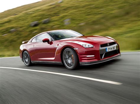 Nissan Gt R R Facelift Specs Photos