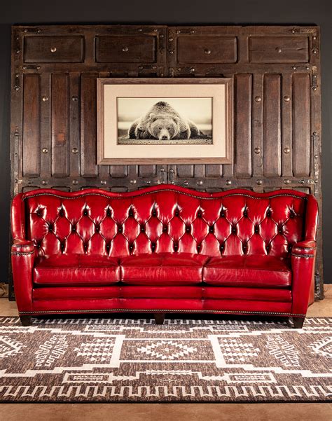 How To Decorate A Living Room With Red Leather Furniture Bryont Blog