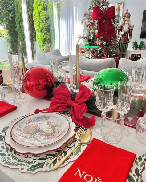 14 Elegant Christmas Centerpiece Ideas Forbes Home