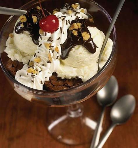 Hot Fudge Brownie Sundae Hot Fudge Brownie Sundae Food