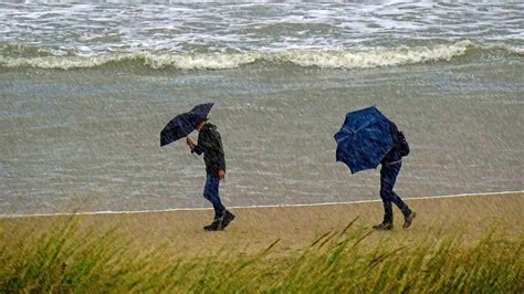 Neerslagrecord Verbroken In Noord Holland Viel De Meeste Regen