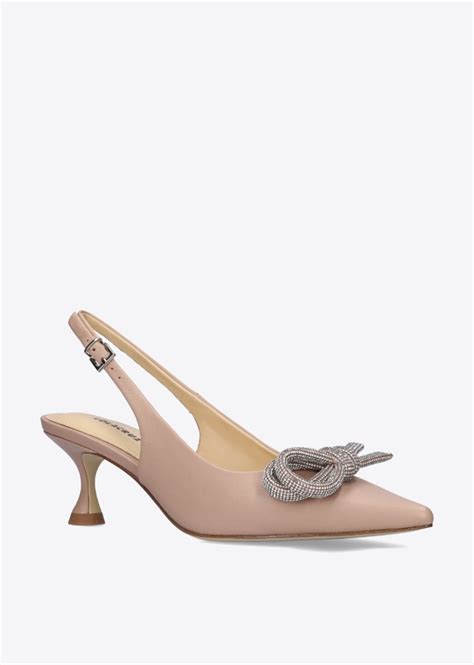 Salones Bailarinas Y Loafers Lola Cruz Bastia Nude SHOESANDTRAINERS