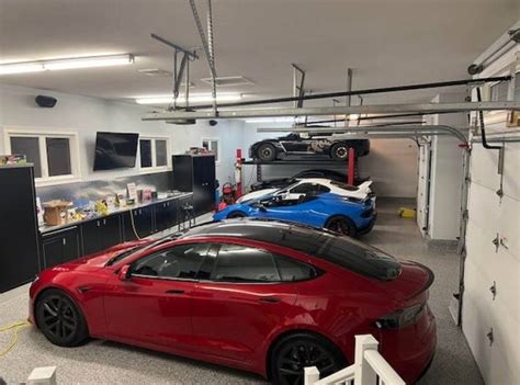 25 Photos Of Some Incredible Garages Barnorama