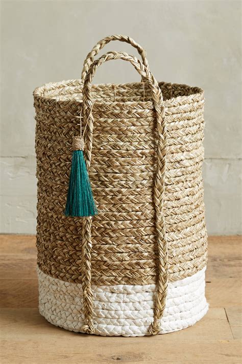 20 Laundry Basket Designs That Make Household Chores Stylish