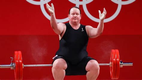 Tokyo Olympics Transgender Weightlifter Laurel Hubbard Makes History