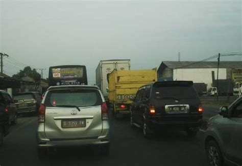 Arus Balik Lancar Tapi Ada Antrean Di Gerbang Tol Cikarang