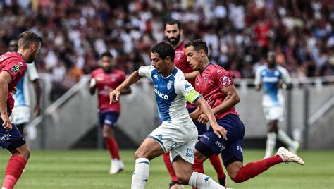 Ligue Le Clermont Foot S Incline Avec Des Regrets Face Monaco