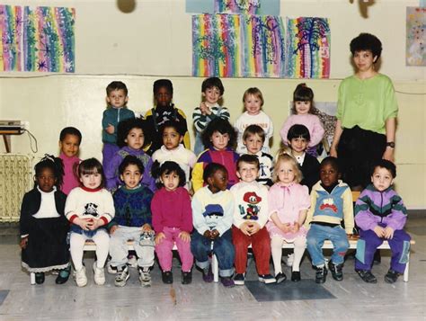 Photo De Classe Petite Section De Maternelle De Ecole Ir Ne Et