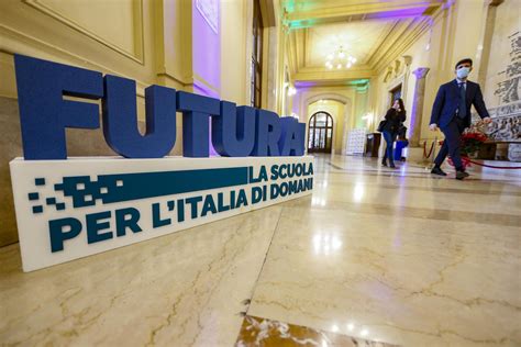 L edilizia scolastica e quei 5 miliardi del Pnrr per progetti già vecchi