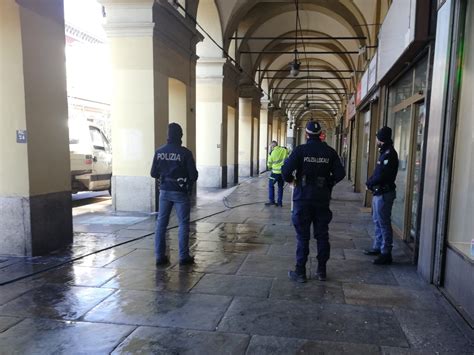 Portici Di Via Nizza Settimana Di Controlli Della Polizia Di Stato